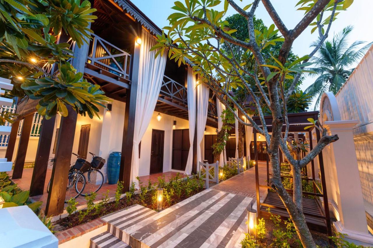 V Maison Boutique Hotel Luang Prabang Dış mekan fotoğraf